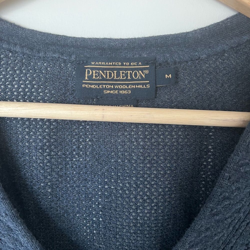 Pendleton Sweater, Nave Blue, Medium - image 2